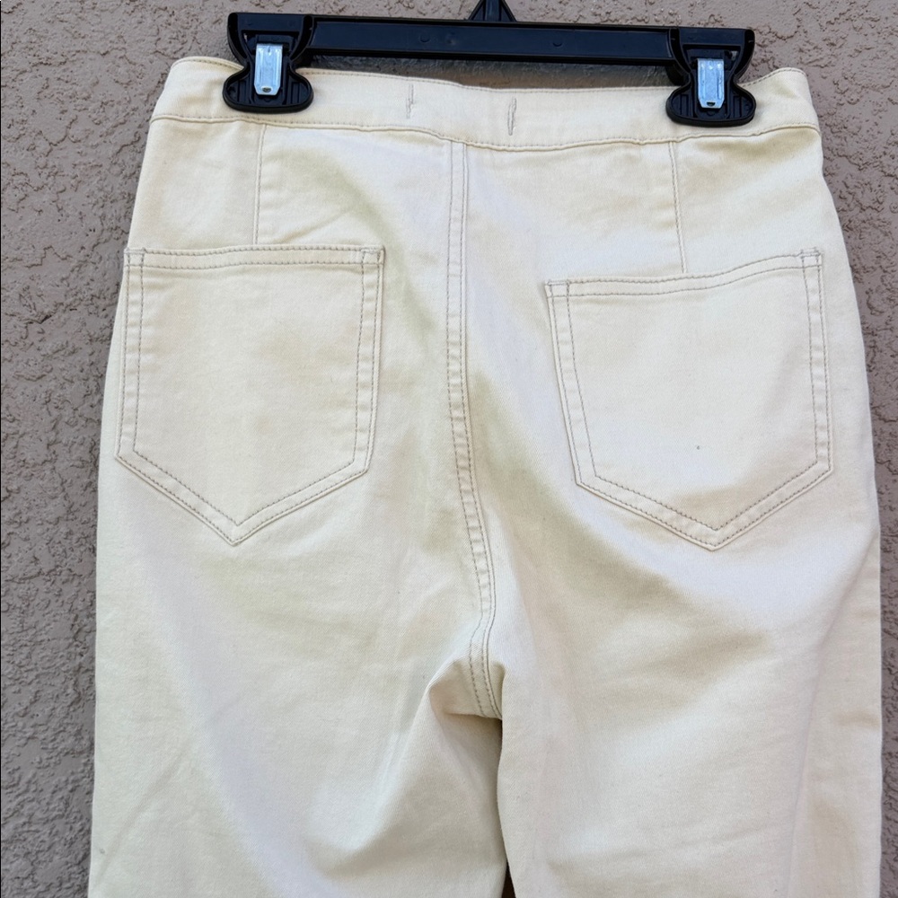 Blank Paige Cream Flare Jeans - High Waist Wide Leg - Picture 5 of 9